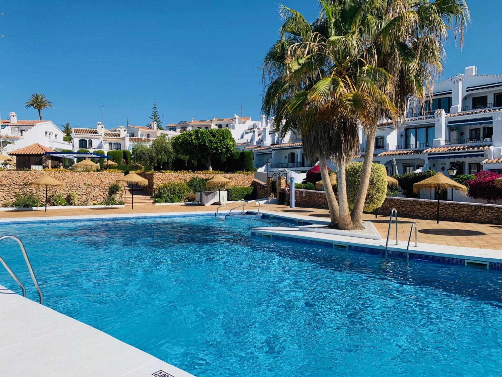 Geraneos De Capistrano By Interhome * Nerja